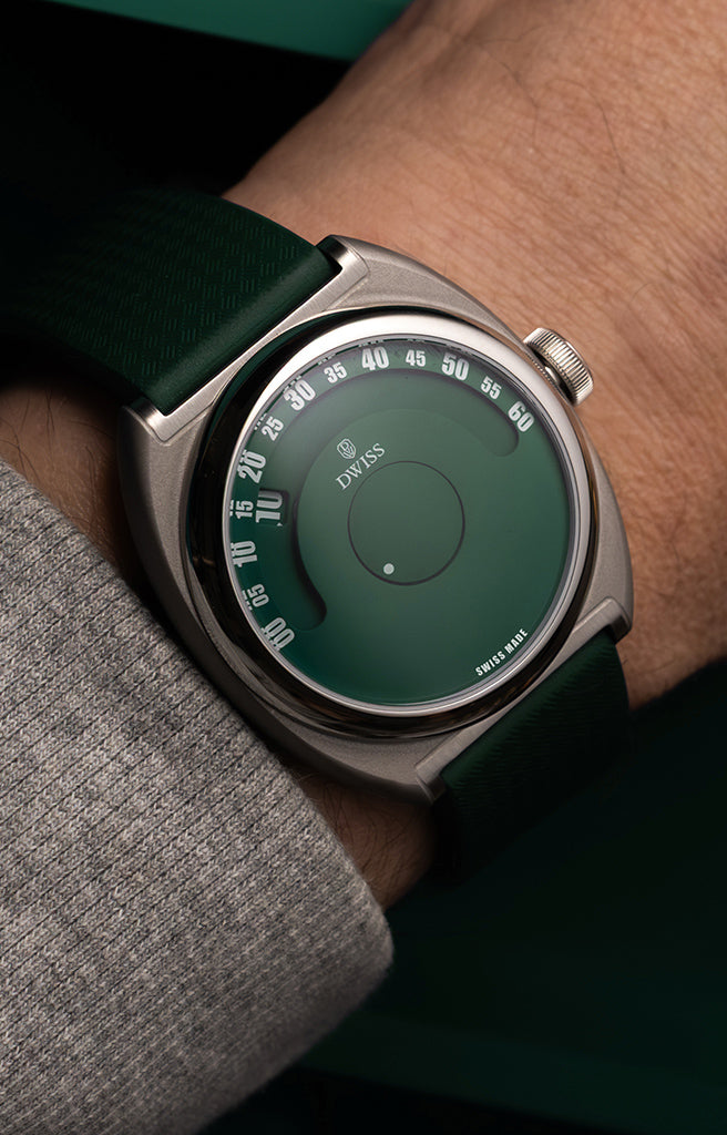 DWISS S1 green Swiss Made wandering hours watch man wrist close-up