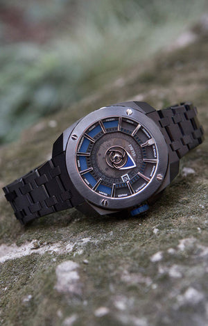 DWISS RS1-BL-Automatic w/ bracelet - Limited Edition, Design Awarded Luxury Swiss Made Watches With Innovative Time Reading Systems