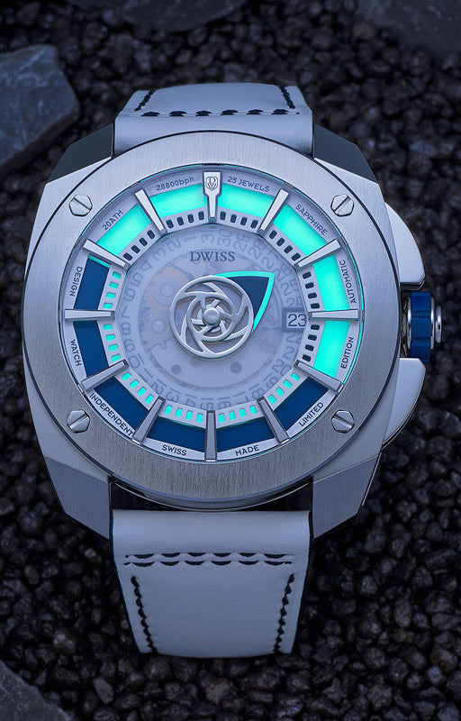 RS1-SL-Automatic w/ Strap- design awarded automatic swiss made watch with DWISS signature time display