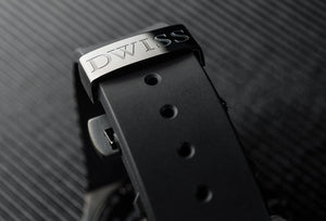  DWISS M1 All Black Limited Edition and design awarded Luxury Swiss Made Watches With Innovative Time Reading Systems 