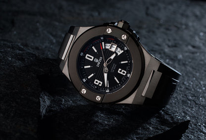  DWISS M1 Silver Black Limited Edition and design awarded Luxury Swiss Made Watches With Innovative Time Reading Systems 